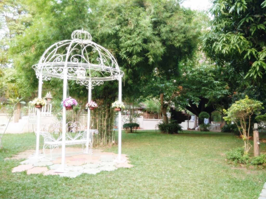 Baan Pong Tara Resort Suan Phueng
