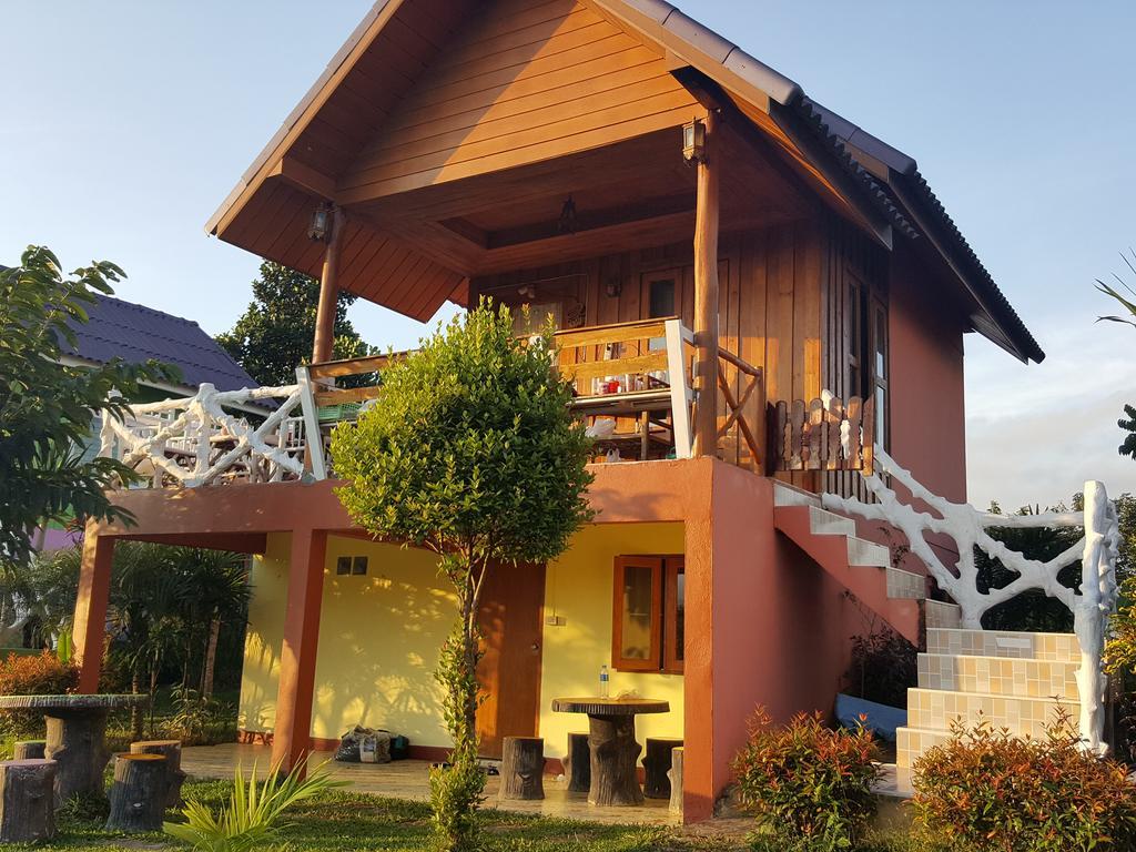 Resort Full Time 3*