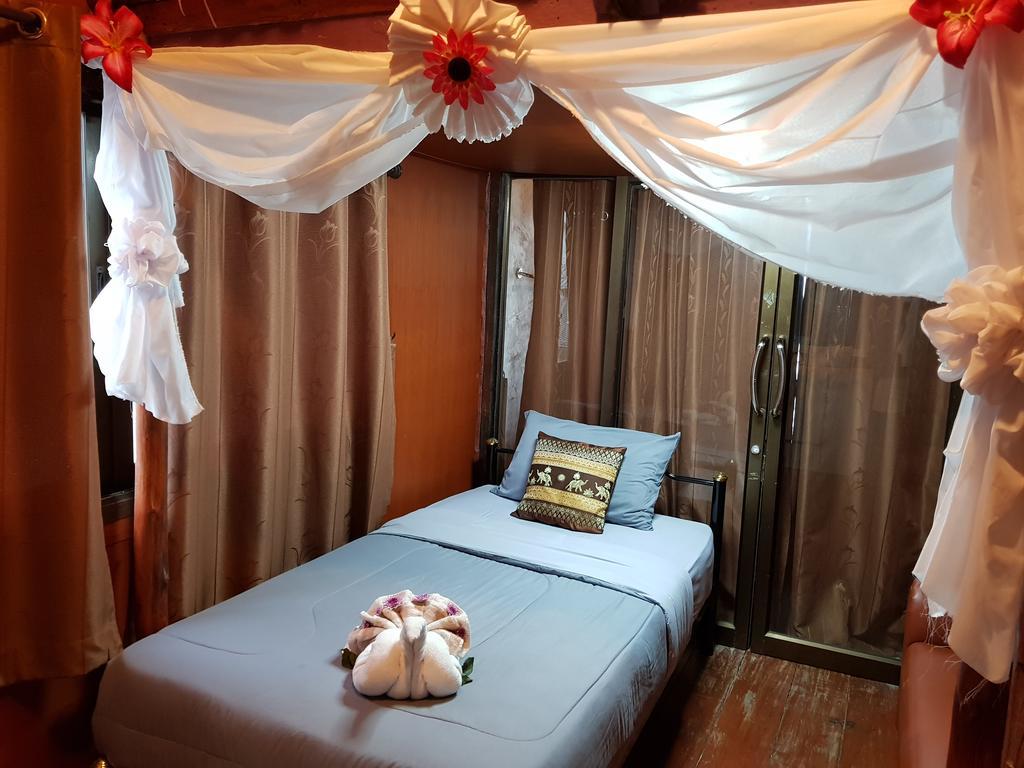 L.j.guesthouse 2*
