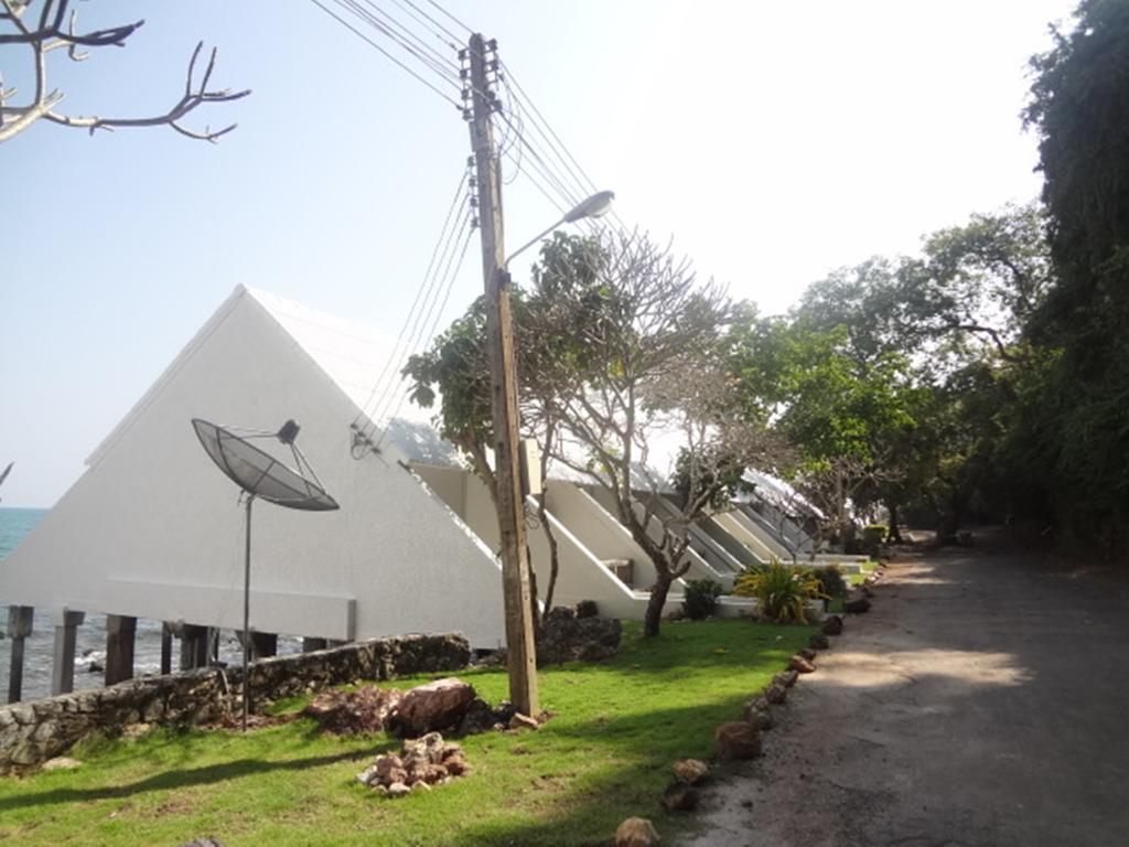Resort Wang Kaew 3*