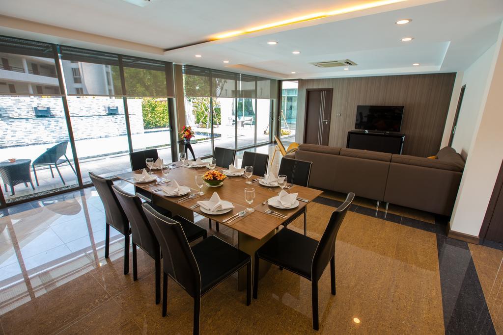 Navin Premiere Pool Villa