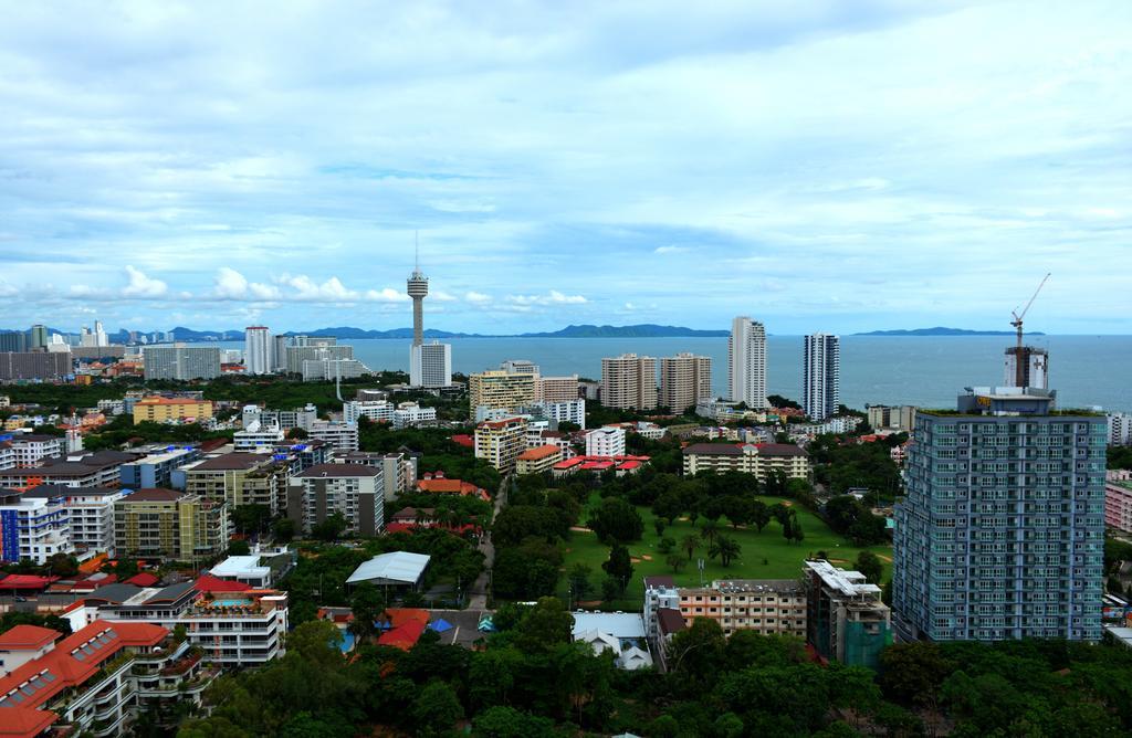 Peak Towers Apartamento