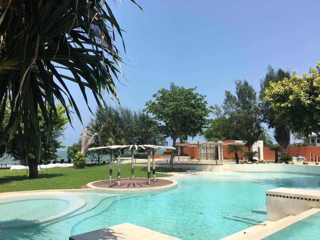 Apartment Tortugas Unit C101 *