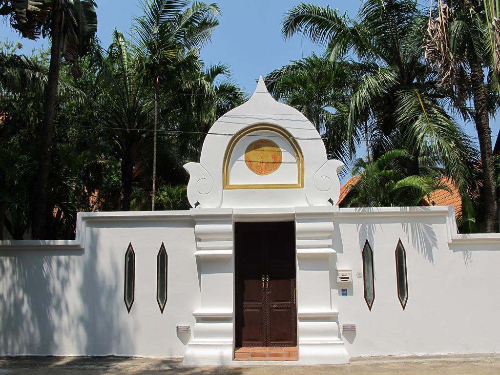 The Three Elephants Villa *