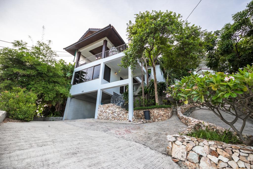 Aurora Villa