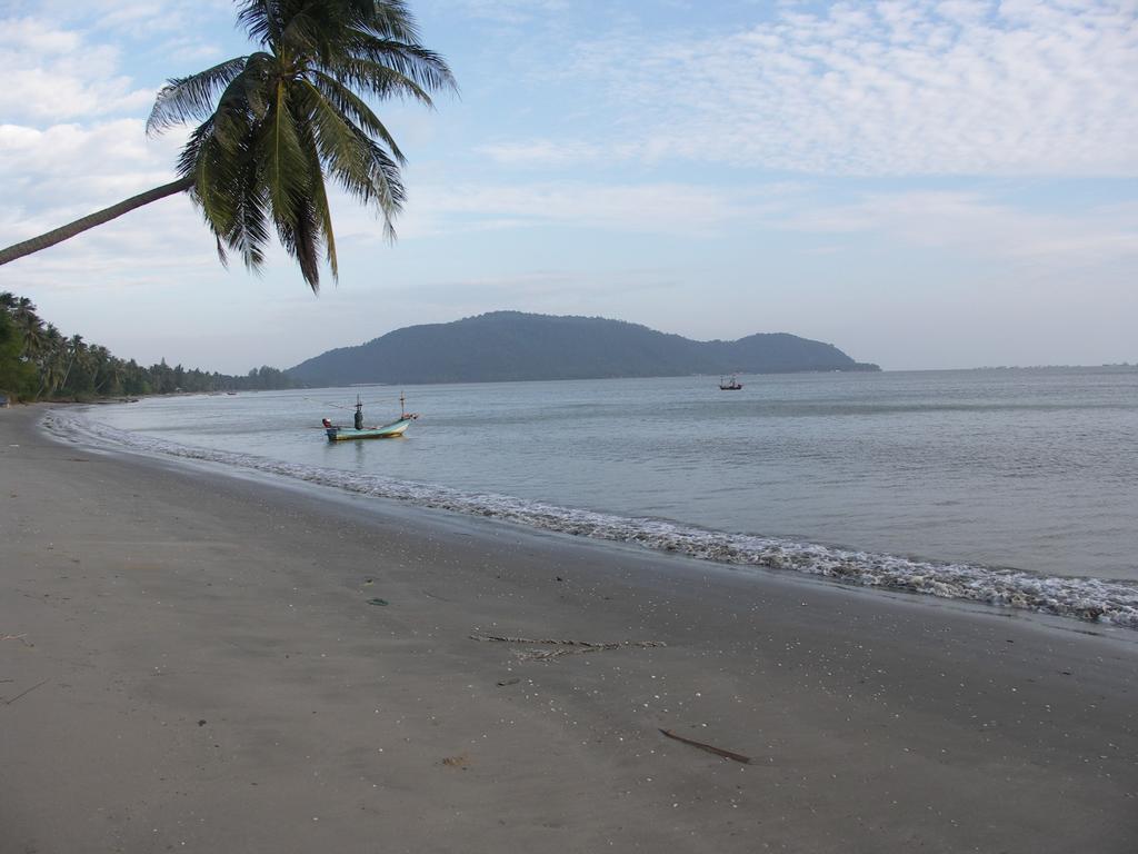 Sailom Bangsaphan Resort Bang Saphan