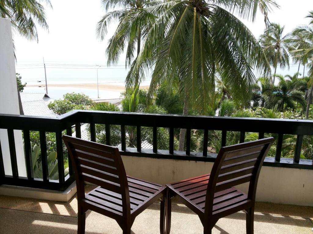 Resort Golden Pine Pran Buri