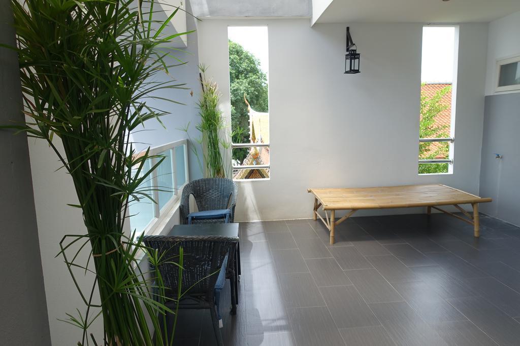 White Monkey Guest house 2*