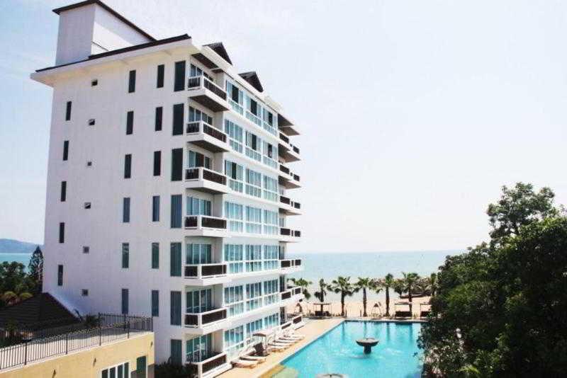 The Pattaya Hotel Na Chom Thian