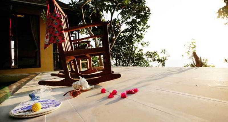 Resort Captain Hook @koh Kood 4*