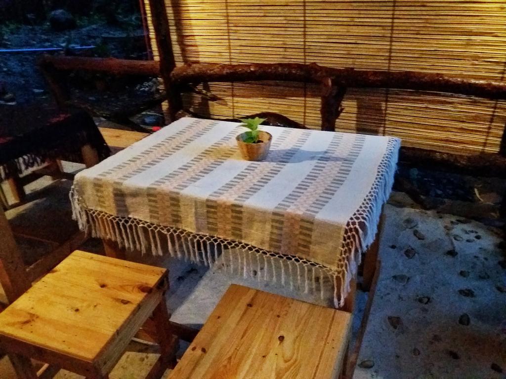 Rock View Terrace * Koh Jum