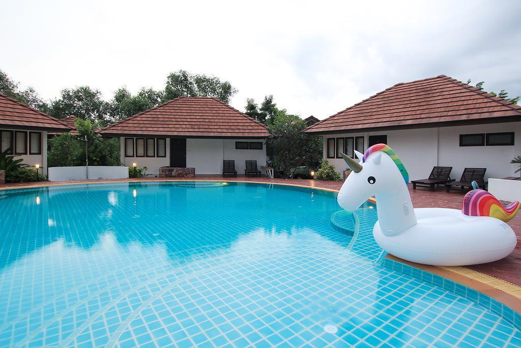 Baan Suan Nuan Ta Resort 4*