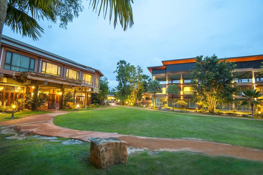 Resort Blues River