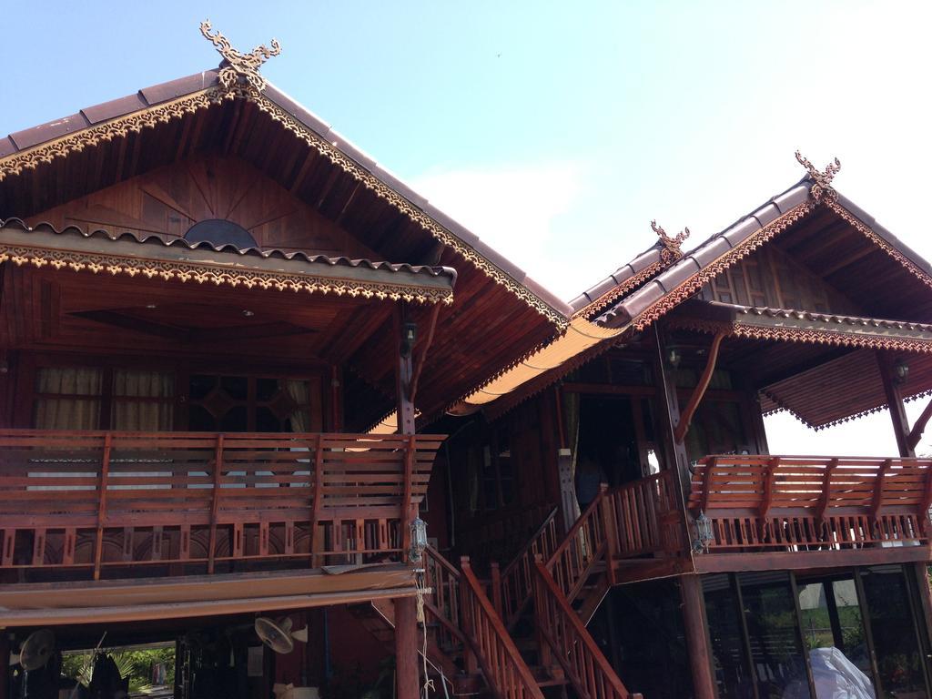 Ruenthai Rimnam *