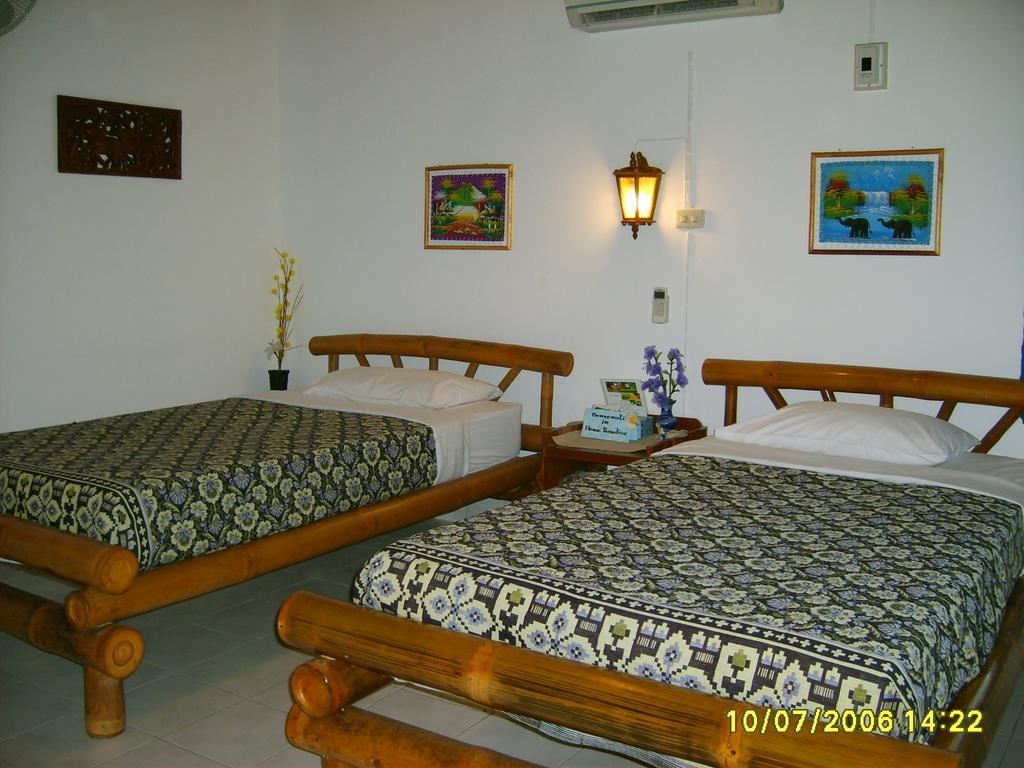 Inn Paradise Tak