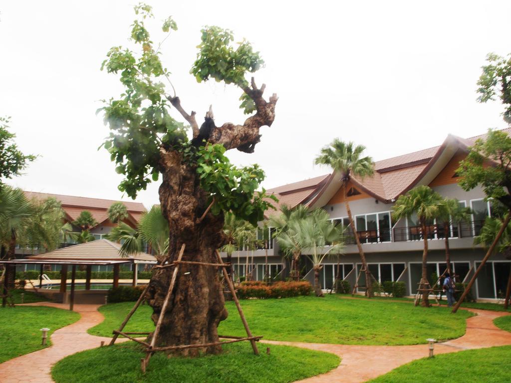 Taman Hotel 4*