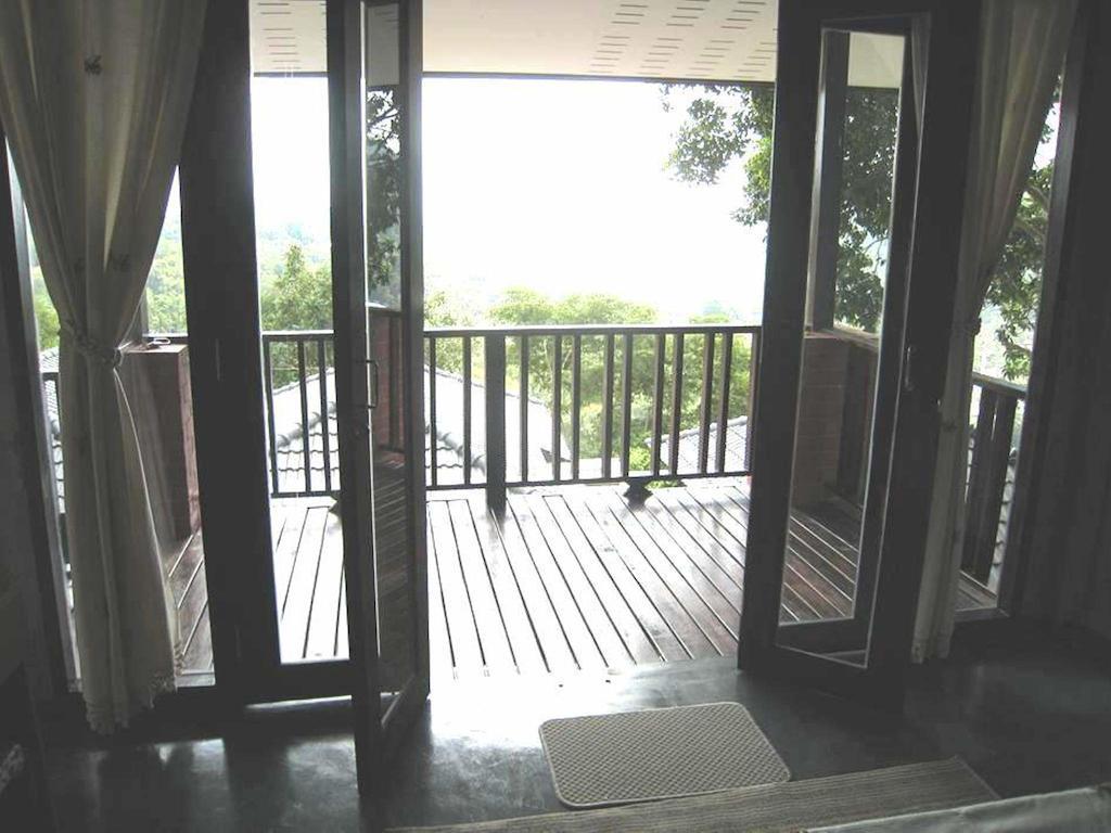 Lung Pae Resort 2*