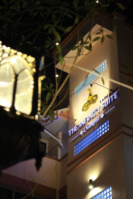 Hotel The Infinity Chiangrai
