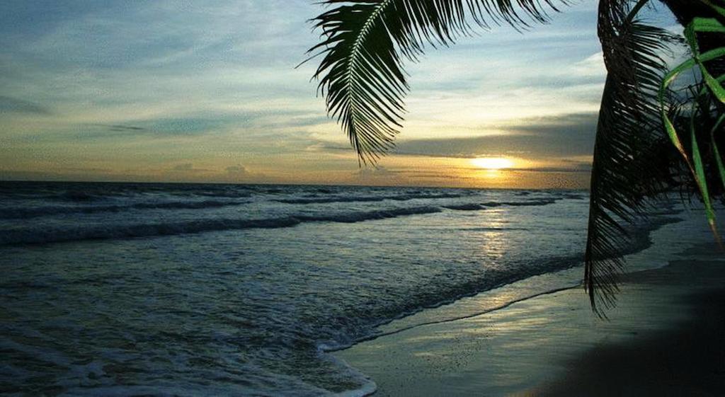 Nice Beach Hotel Rayong