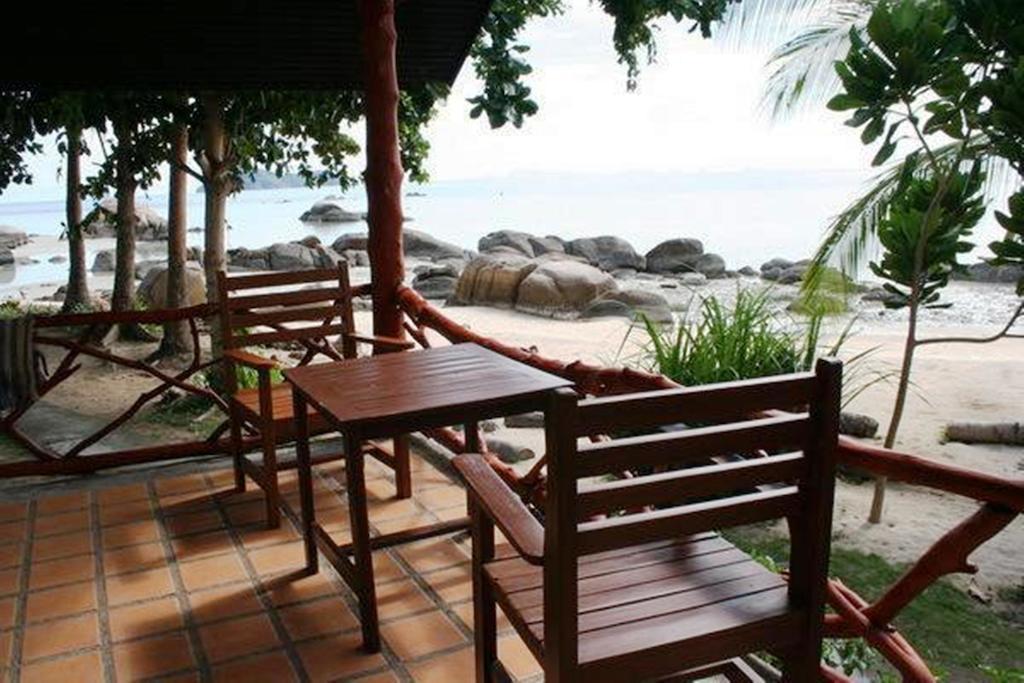 Sea Scene 2* Wok Tum