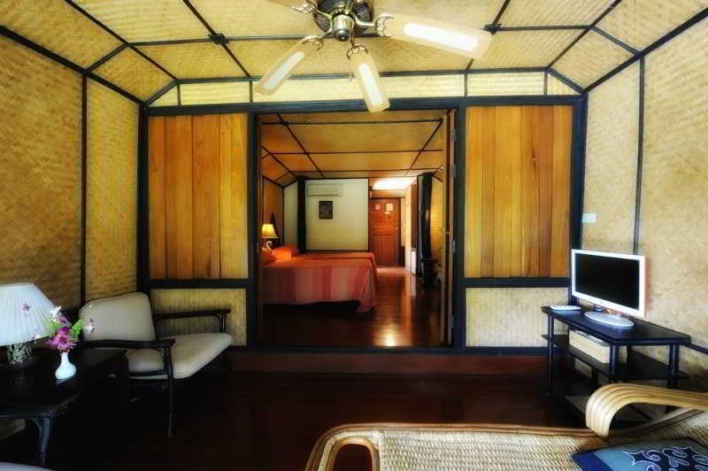 Lodge River *