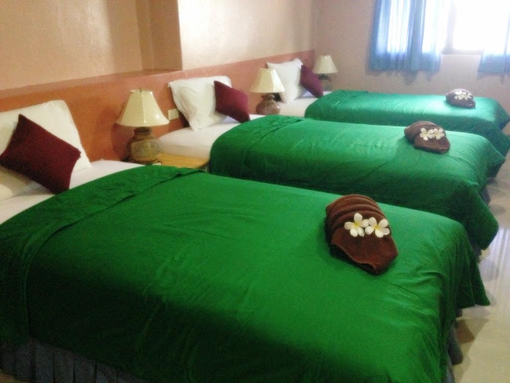 Silla Hostel Patong