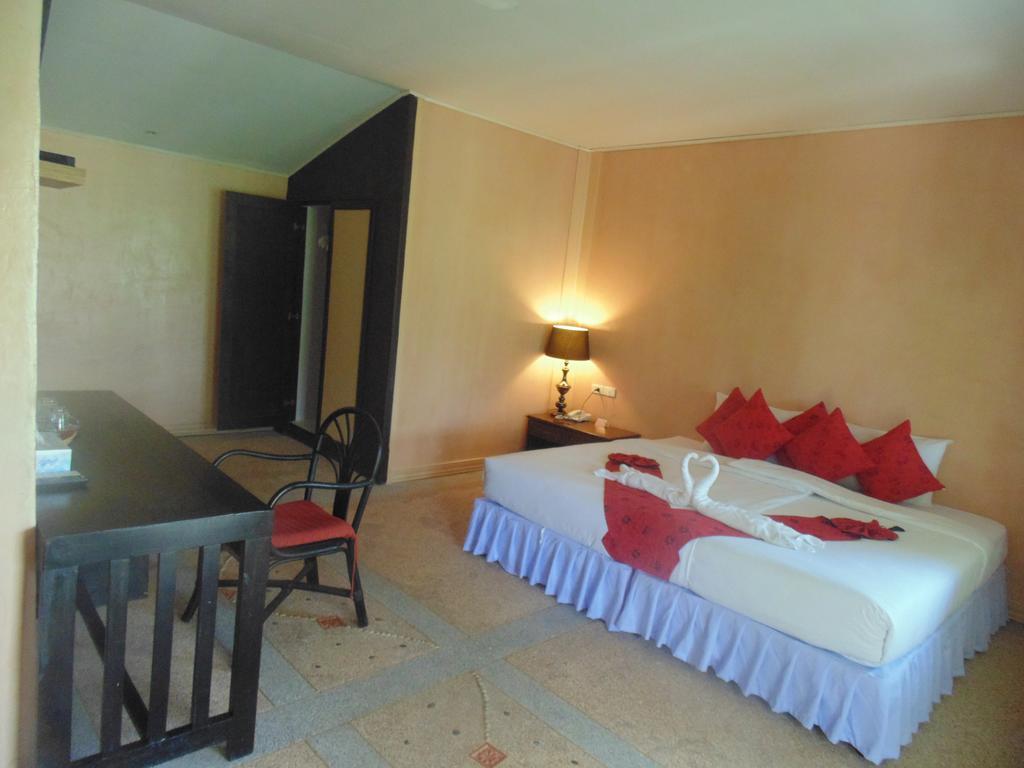Resort Aonang Cliff Mountain New