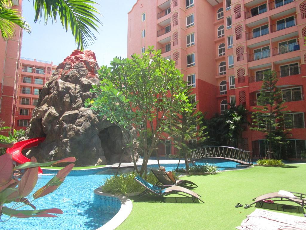 Apartment Seven Seas 409