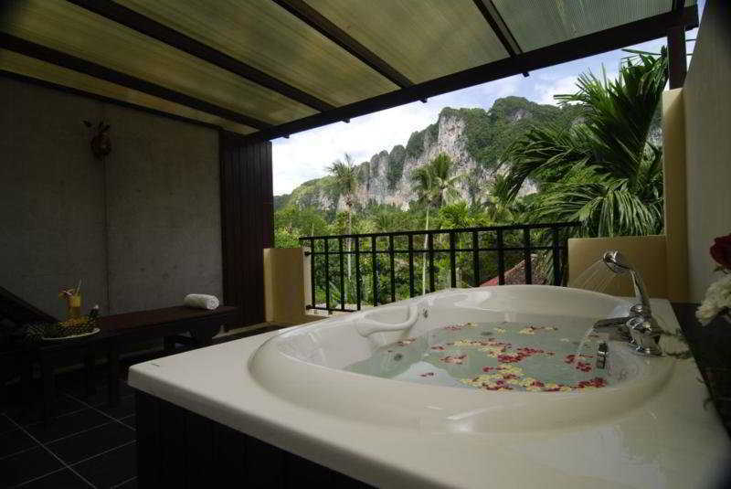 The Haleeva Aonang - Sha Certified 3* Ao Nang