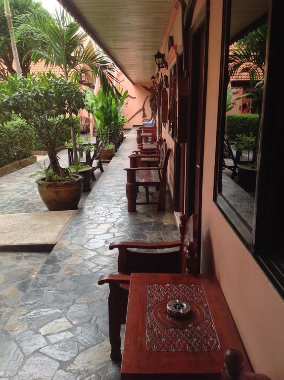 Ma Maison Hotel 3*