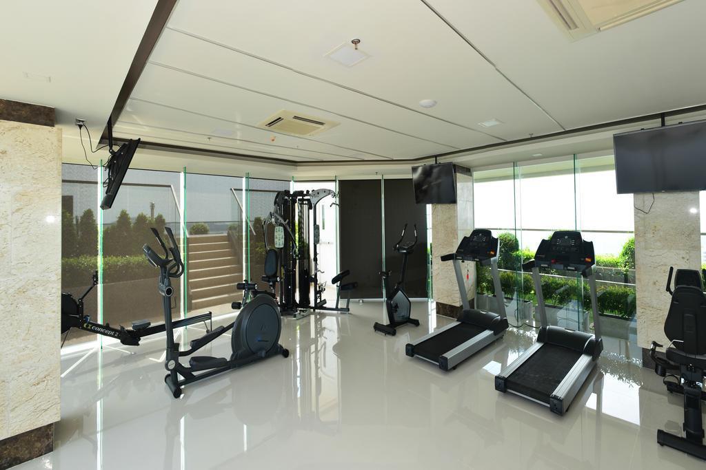 Luxury Seaview The Peak Towers 200m To Apartment *