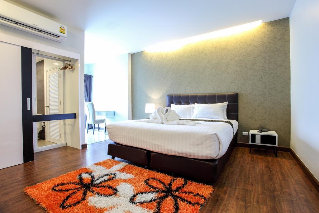 Romyen Garden Place Aparthotel