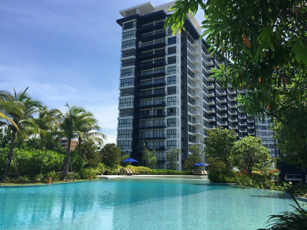 Blue Sapphire Apartment