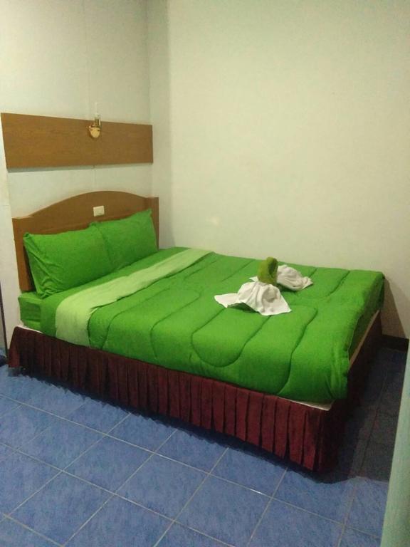 Tanyaporn House Haad Rin