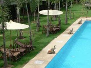 Hotel Capital O 834 Iyara & 3*