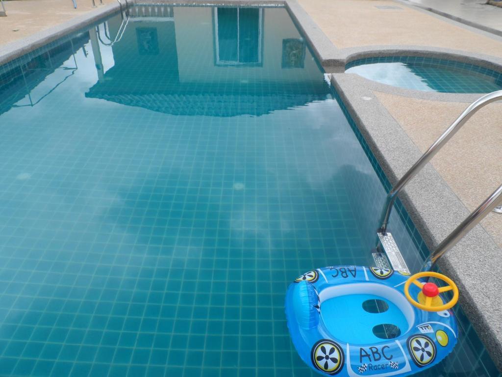 Khaolak Summer House 2*