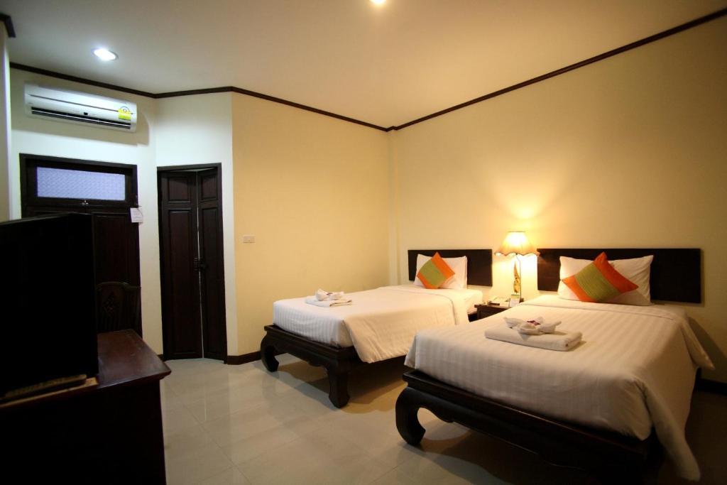 Na Thapae Hotel