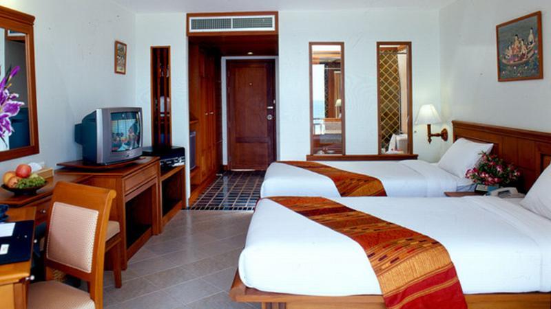 Sunset - Sha Extra Resort