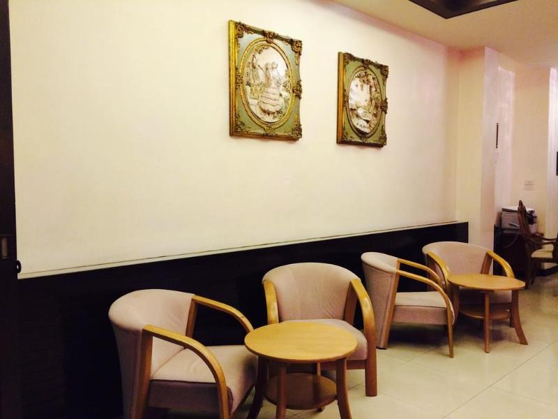 Hotel Enjoy's House & Cafe'