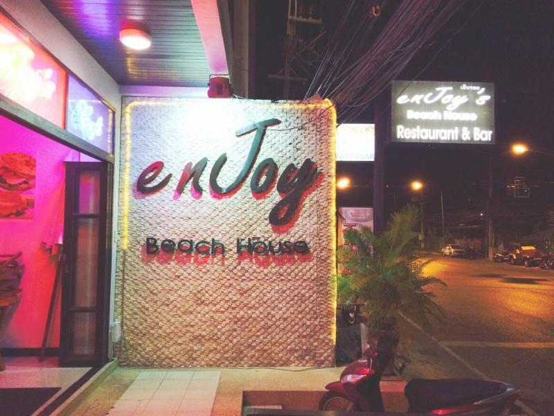 Hotel Enjoy's House & Cafe' Ban Karon