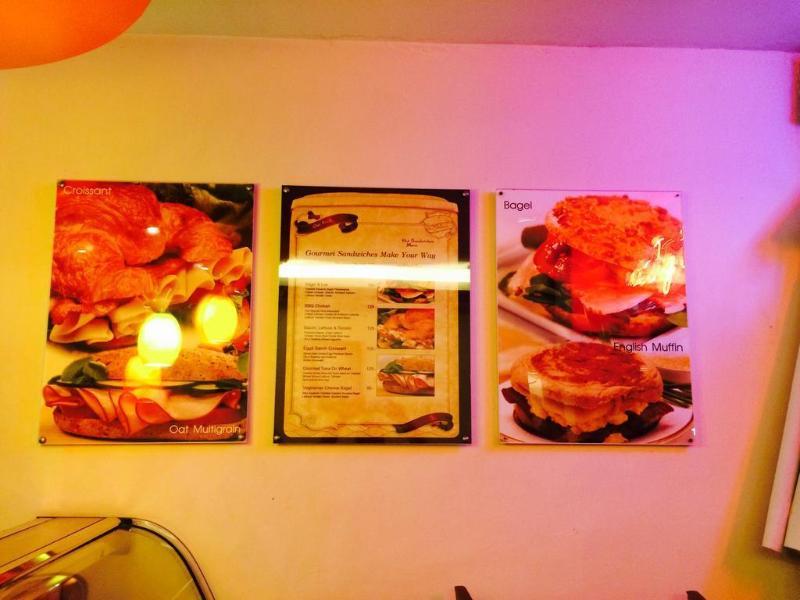 Hotel Enjoy's House & Cafe'