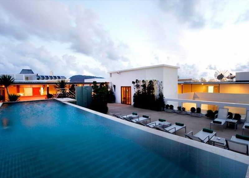Hotel The Sea Patong Phuket