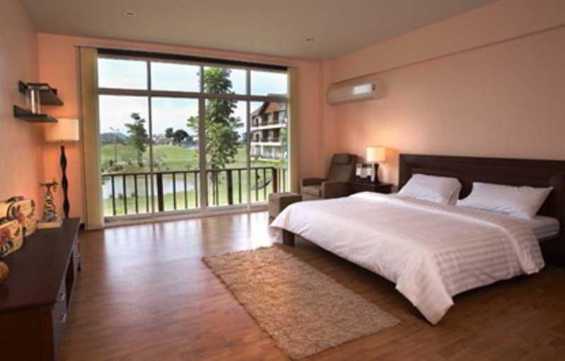 Hotel The Bonanza Khaoyai 4*