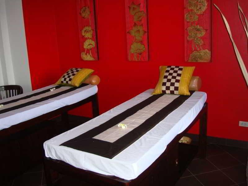 The Royal Tropical At Vip Chain Rayong