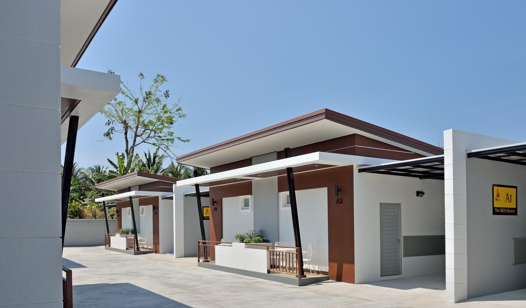 The Rich Resort
