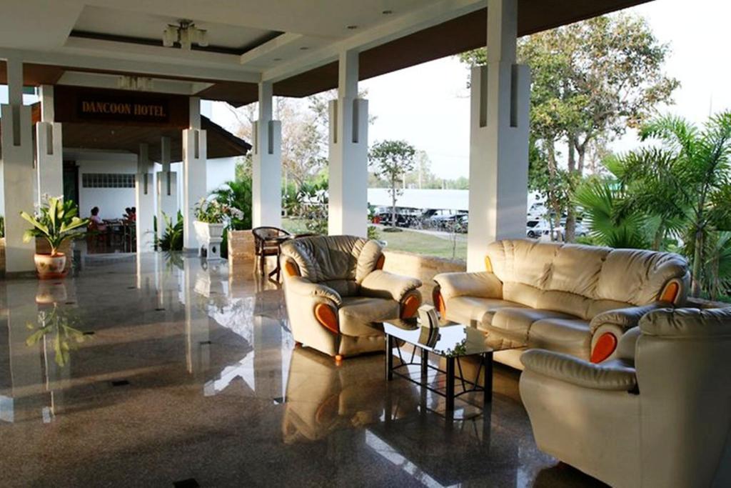 Dancoon Golf Club And Ban Thum
