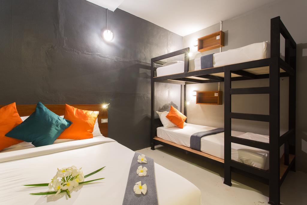 Station Hostel *