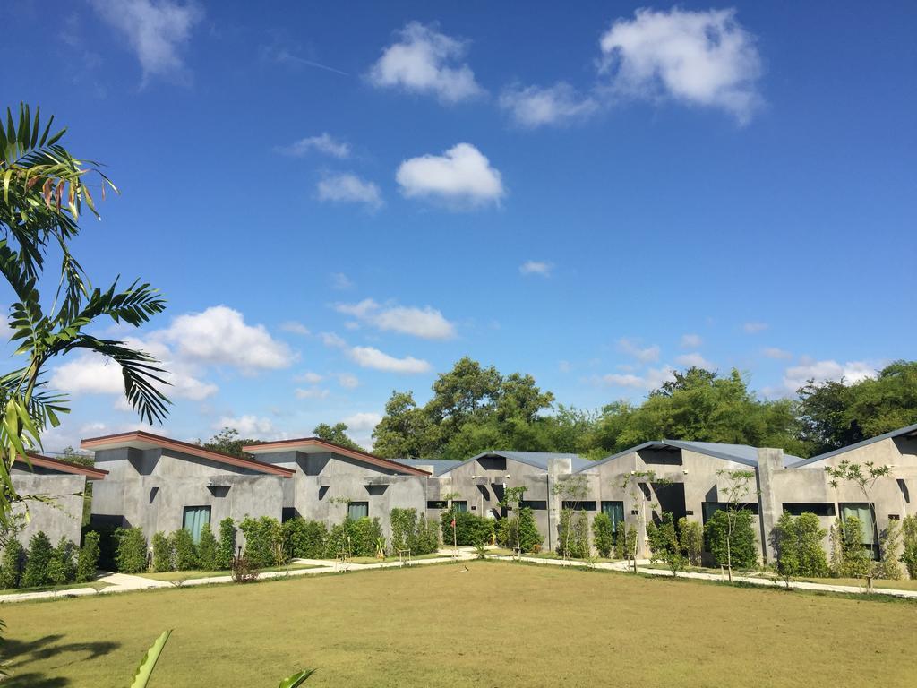 Baanwaan Resort