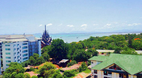 Club Royal Wongamat By Pattaya Sunny Apartment Bang Lamung