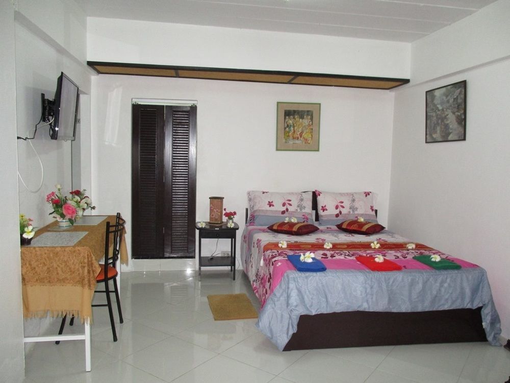 Sawasdee Phuket Hotel 2*